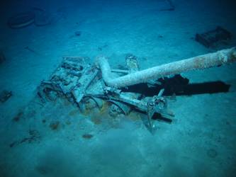 Quarterdeck depth charge rack - inverted on seabed